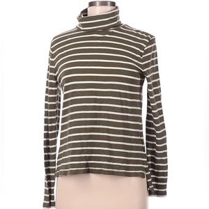 Aerie Real Soft Green Striped Turtleneck - Small